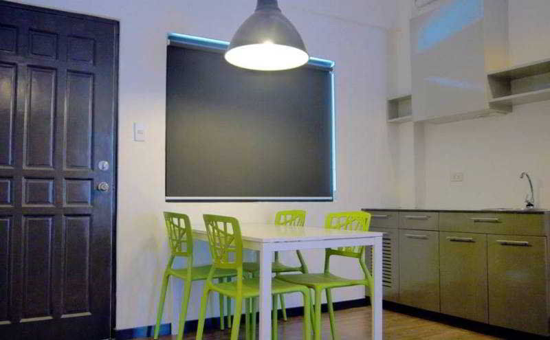 Luxeview Hotel Balabag  Extérieur photo