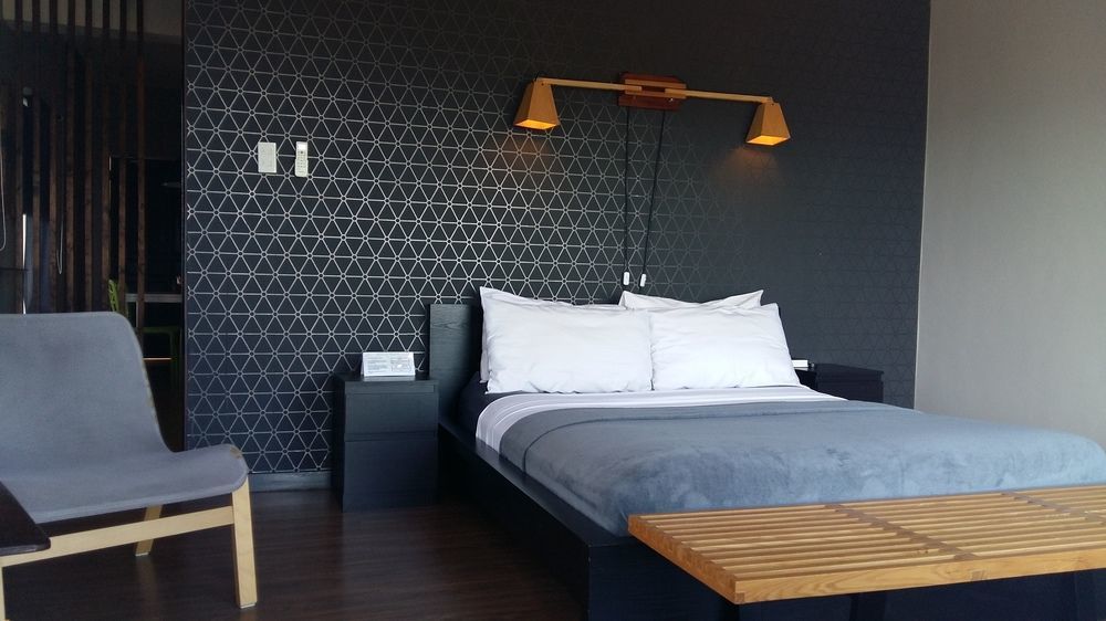 Luxeview Hotel Balabag  Extérieur photo