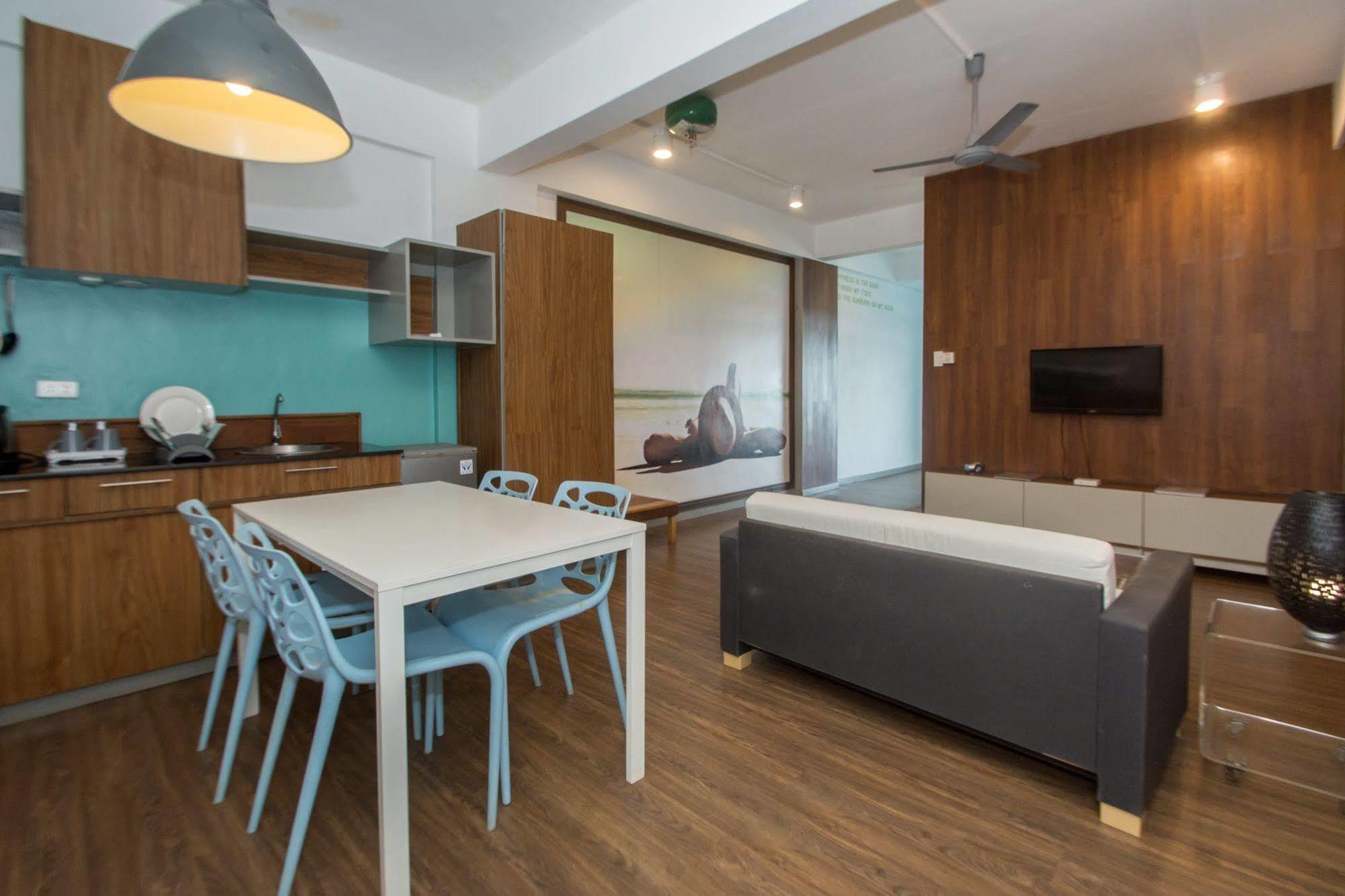 Luxeview Hotel Balabag  Extérieur photo