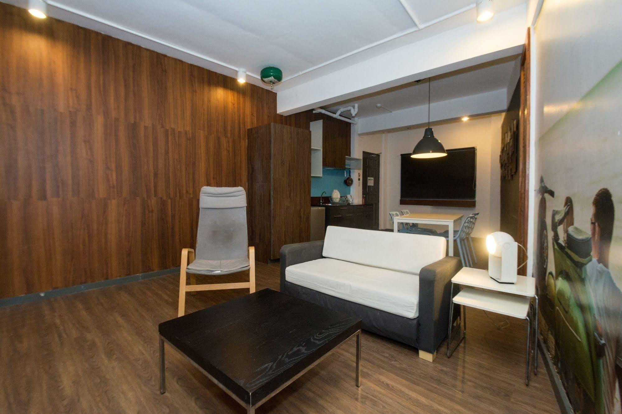 Luxeview Hotel Balabag  Extérieur photo